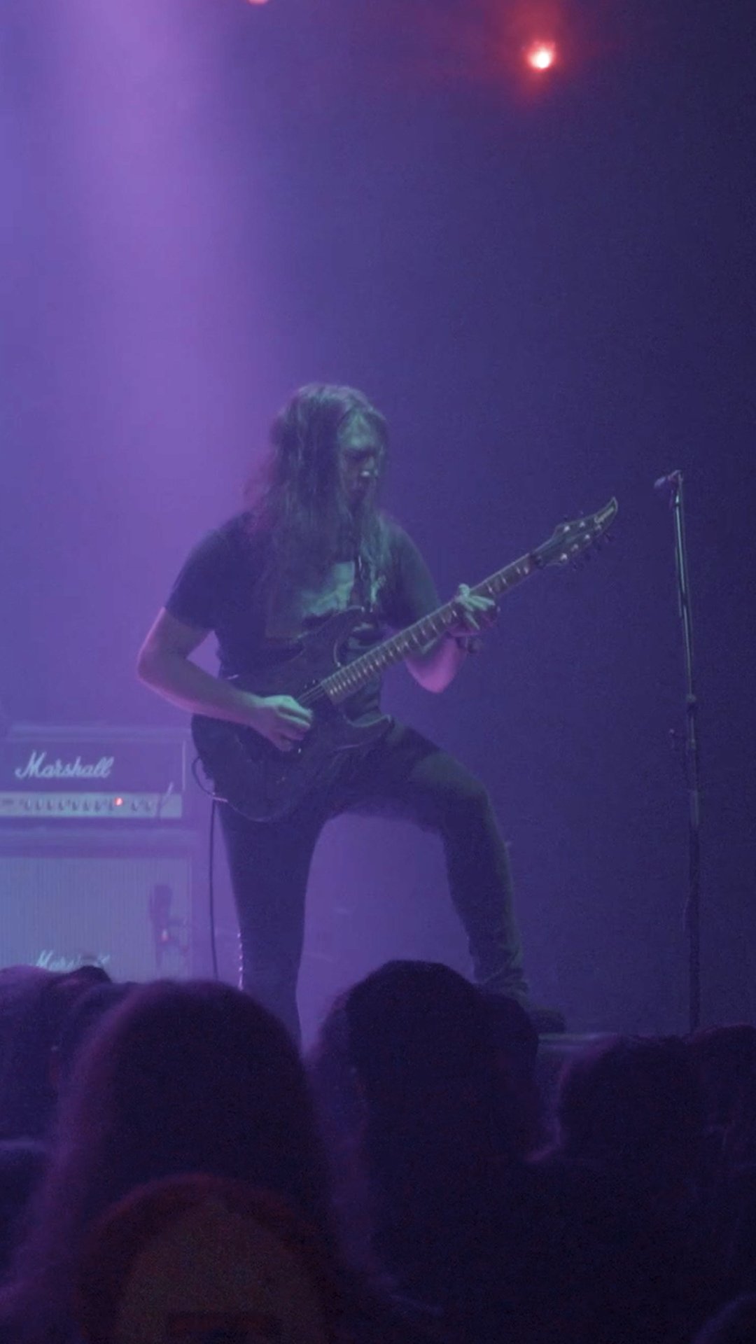Justin Goldat performing live