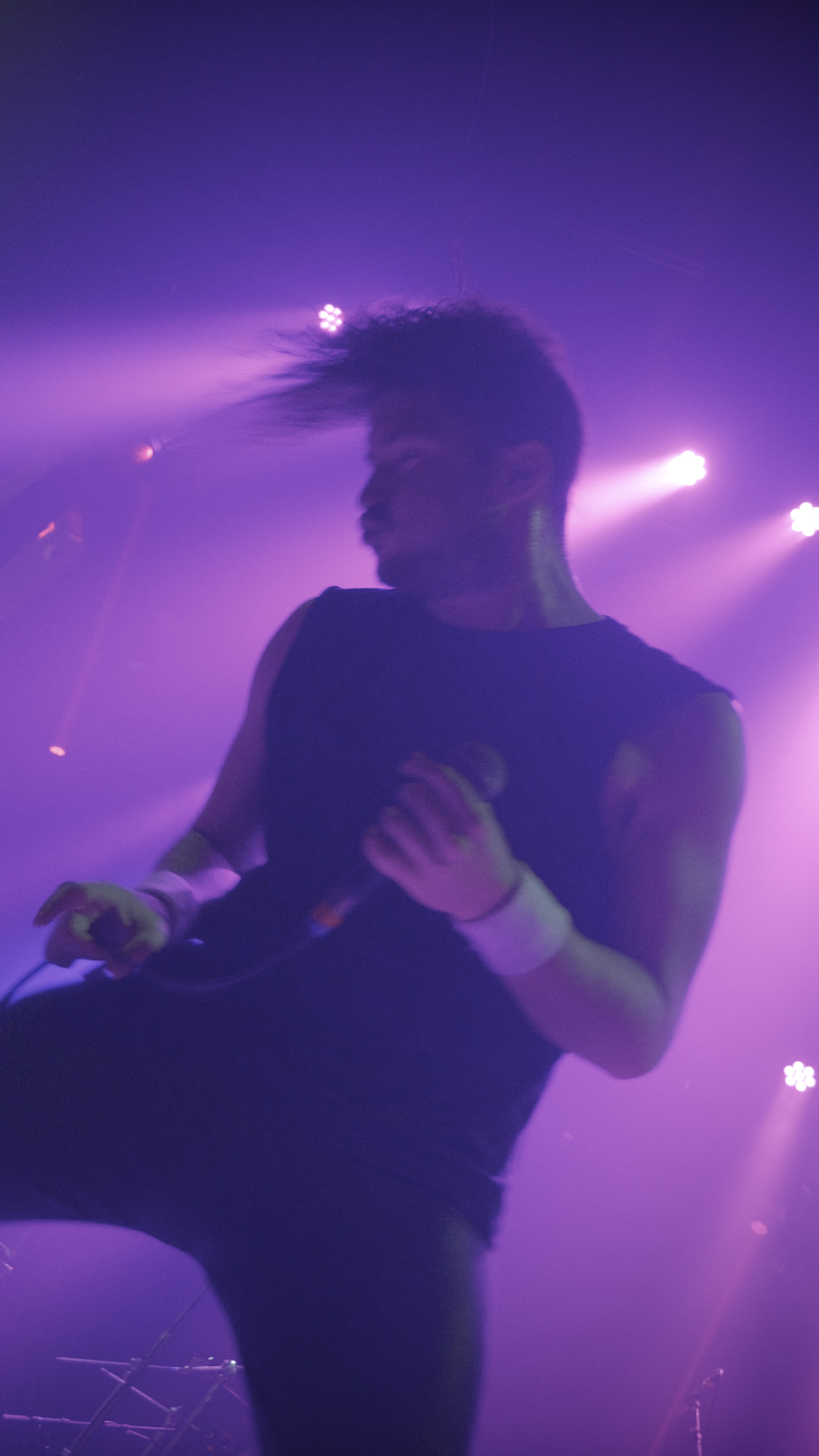 Tasos Lazaris performing live